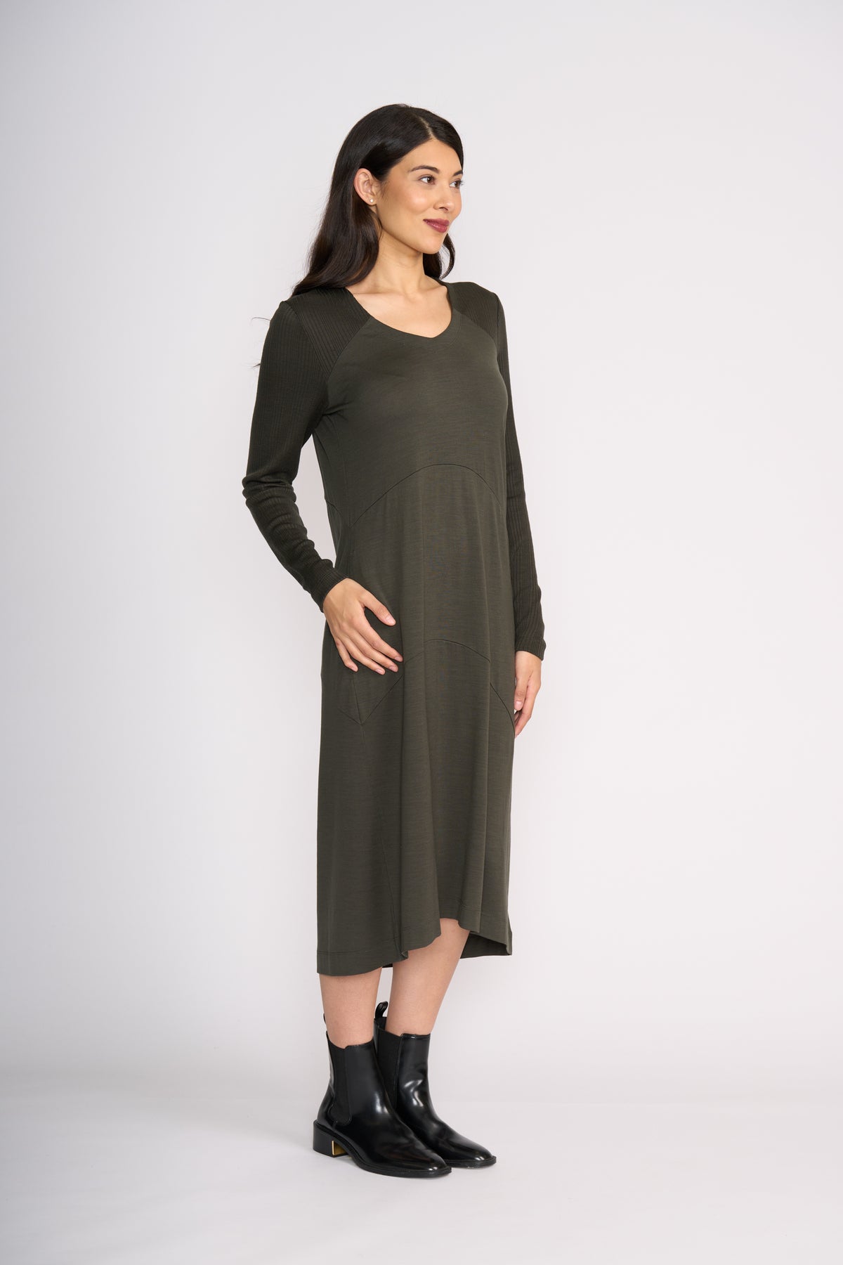 Foil Upper Cut Dress in Olive