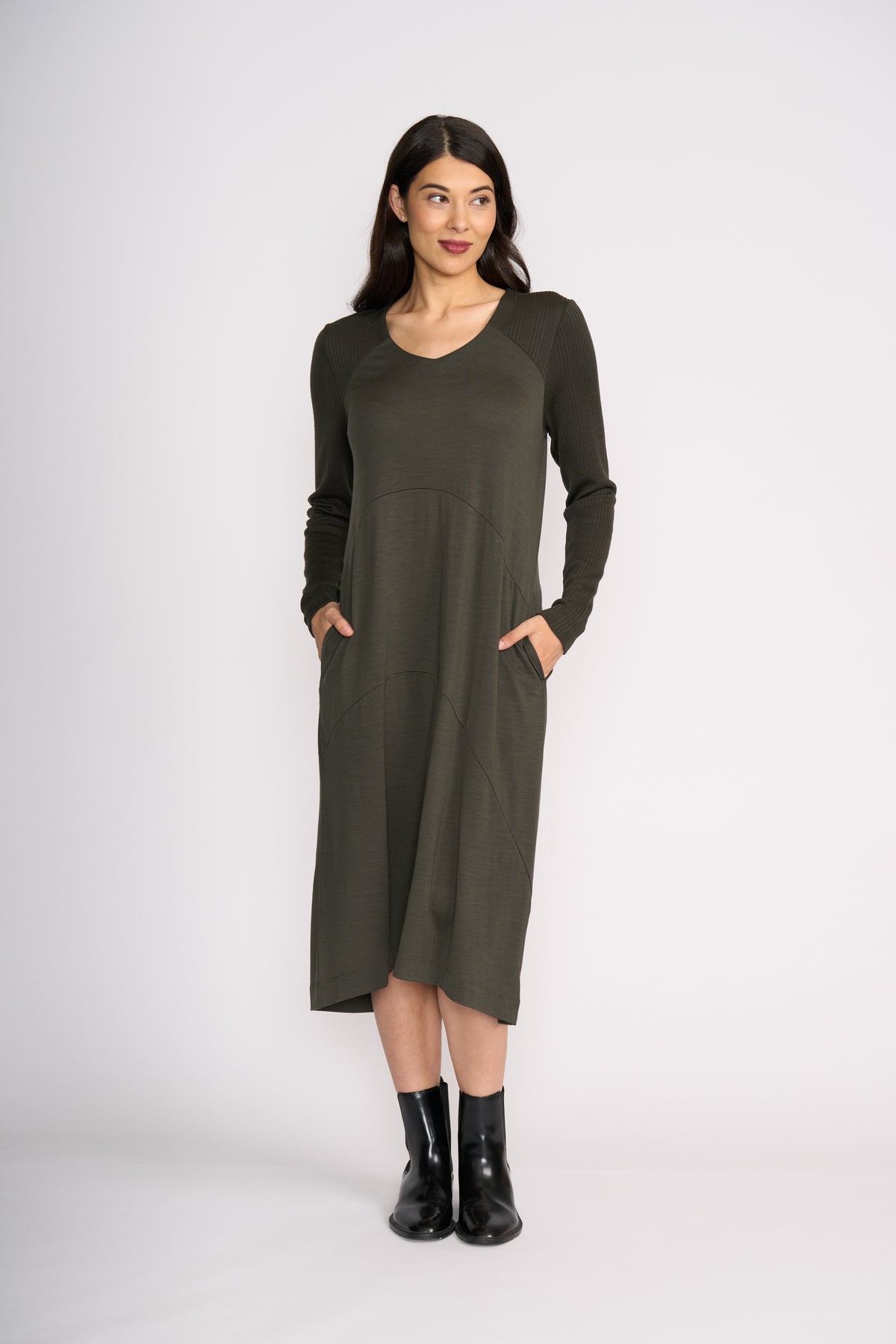 Foil Upper Cut Dress in Olive