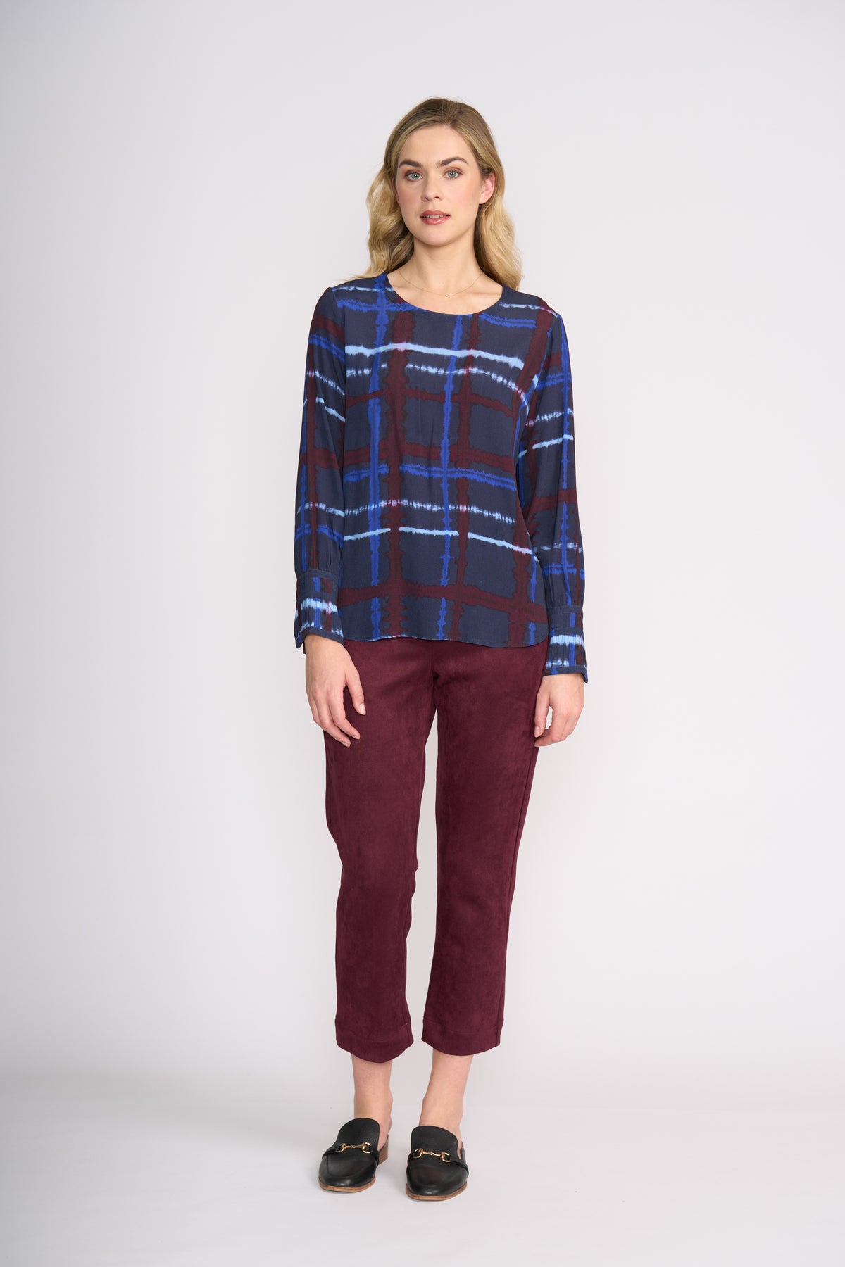 Foil Raiser Pant in Black Cherry