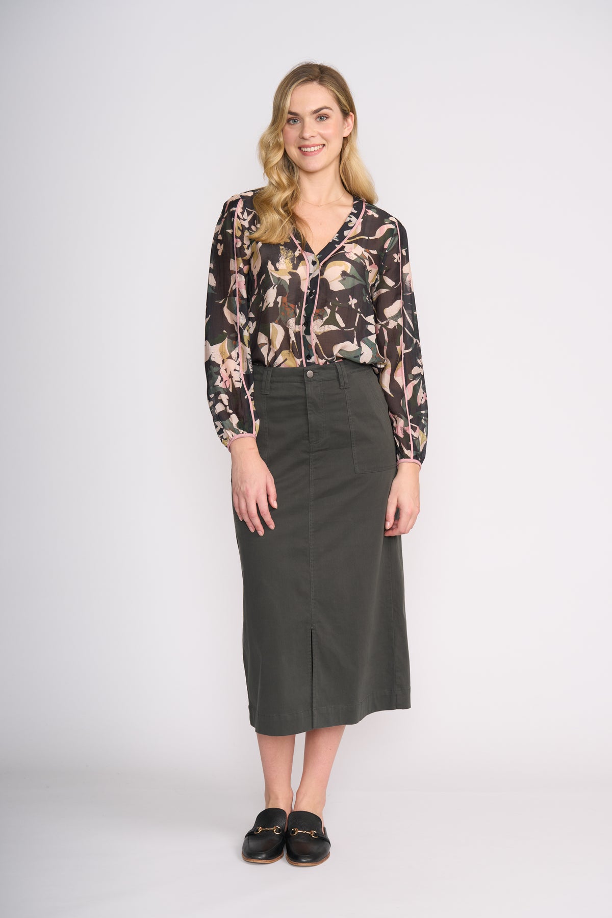 Foil Suave Operator Skirt in Dark Sage