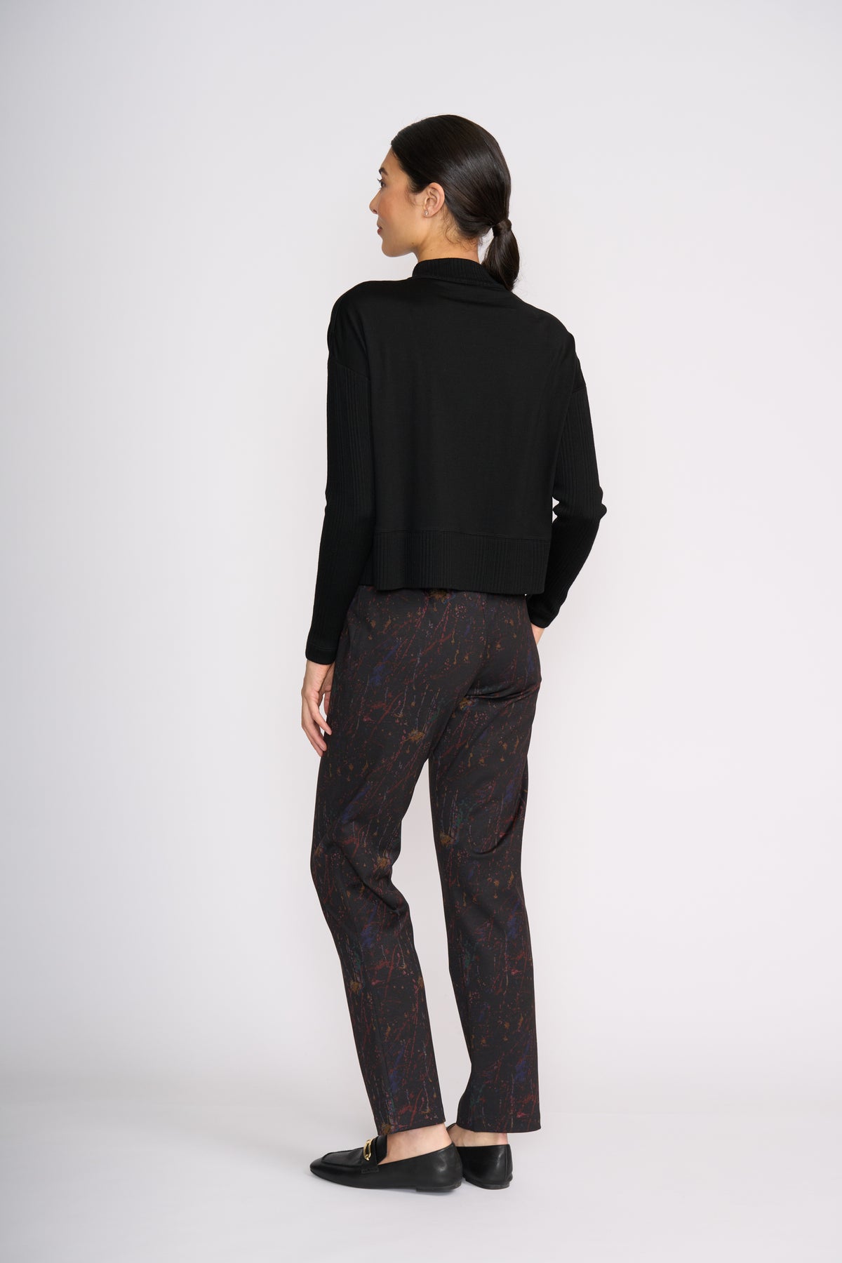 Foil Go To Pant in Artful