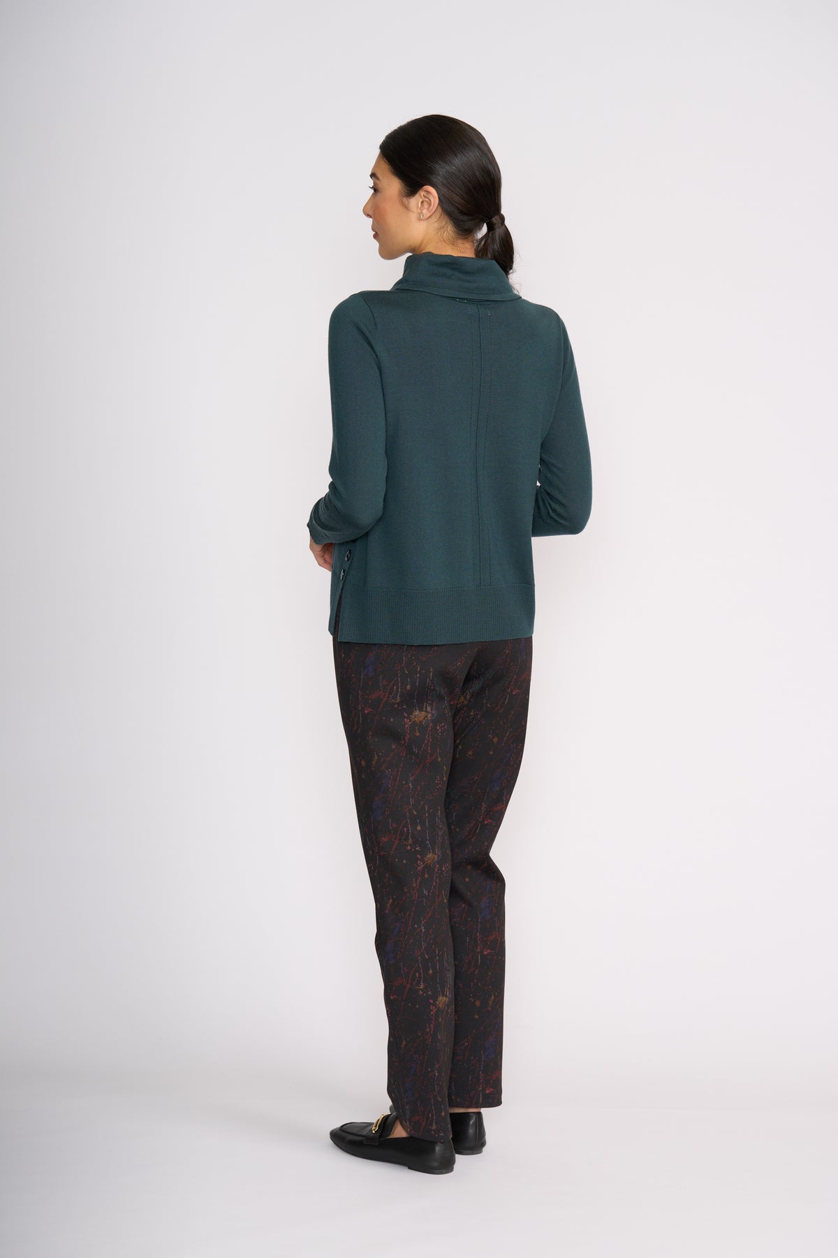 Foil Go To Pant in Artful