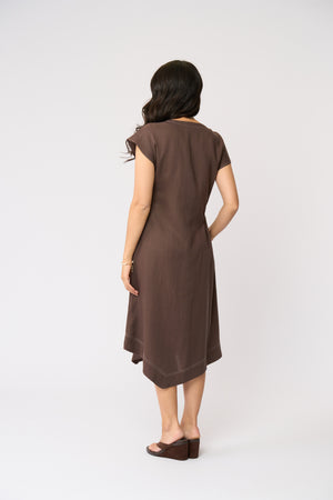 Foil Point Of View Dress in Cocoa
