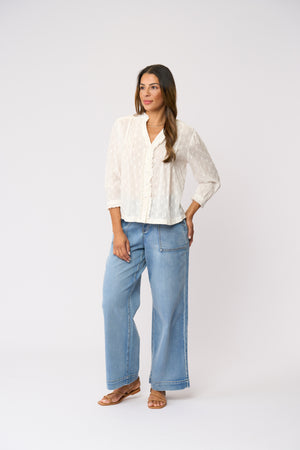 Foil Crushing It 3/4 Sleeve Shirt in White Textures