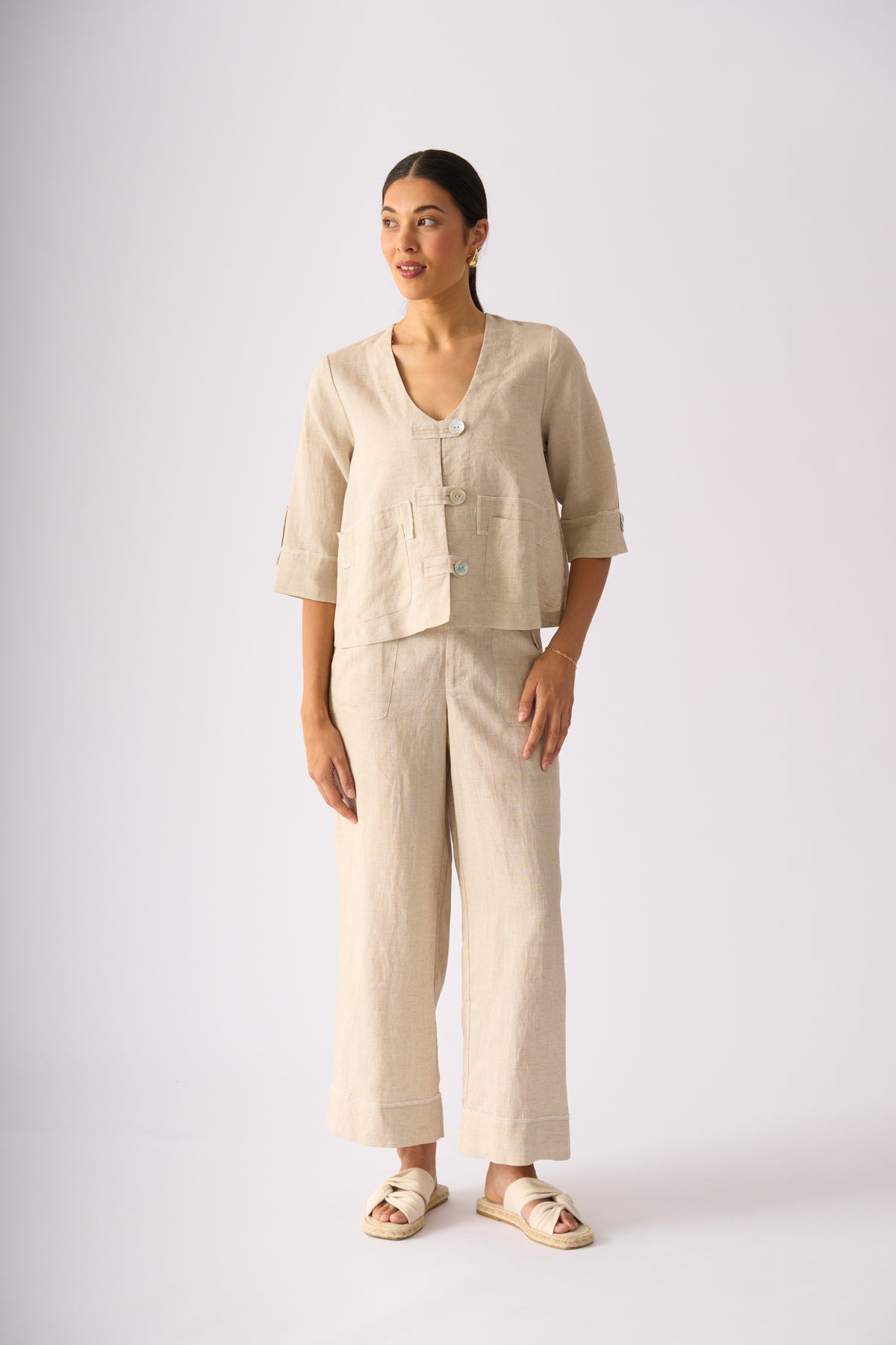 Foil Stand Out Pant in Sand