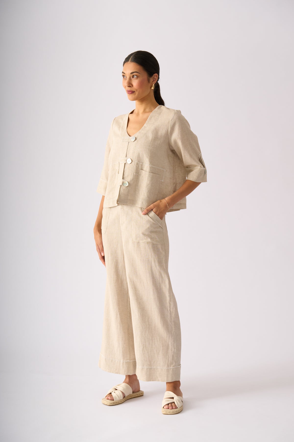 Foil Stand Out Pant in Sand