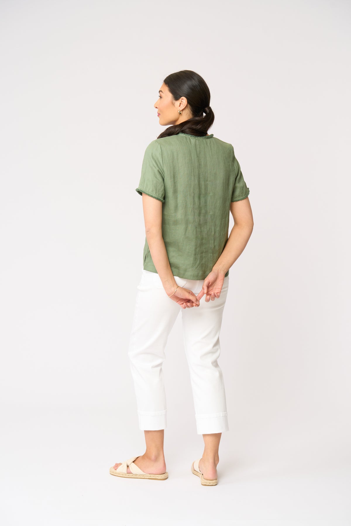 Foil Benefits Scoop Top in Sage