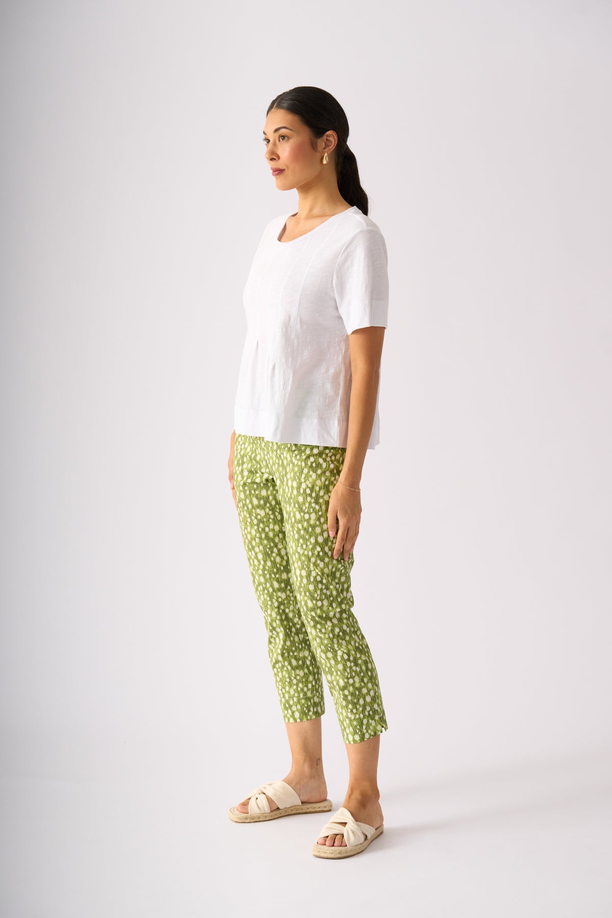 Foil Fuss Free Taper Trapeze Capri Pant in Meadow Print