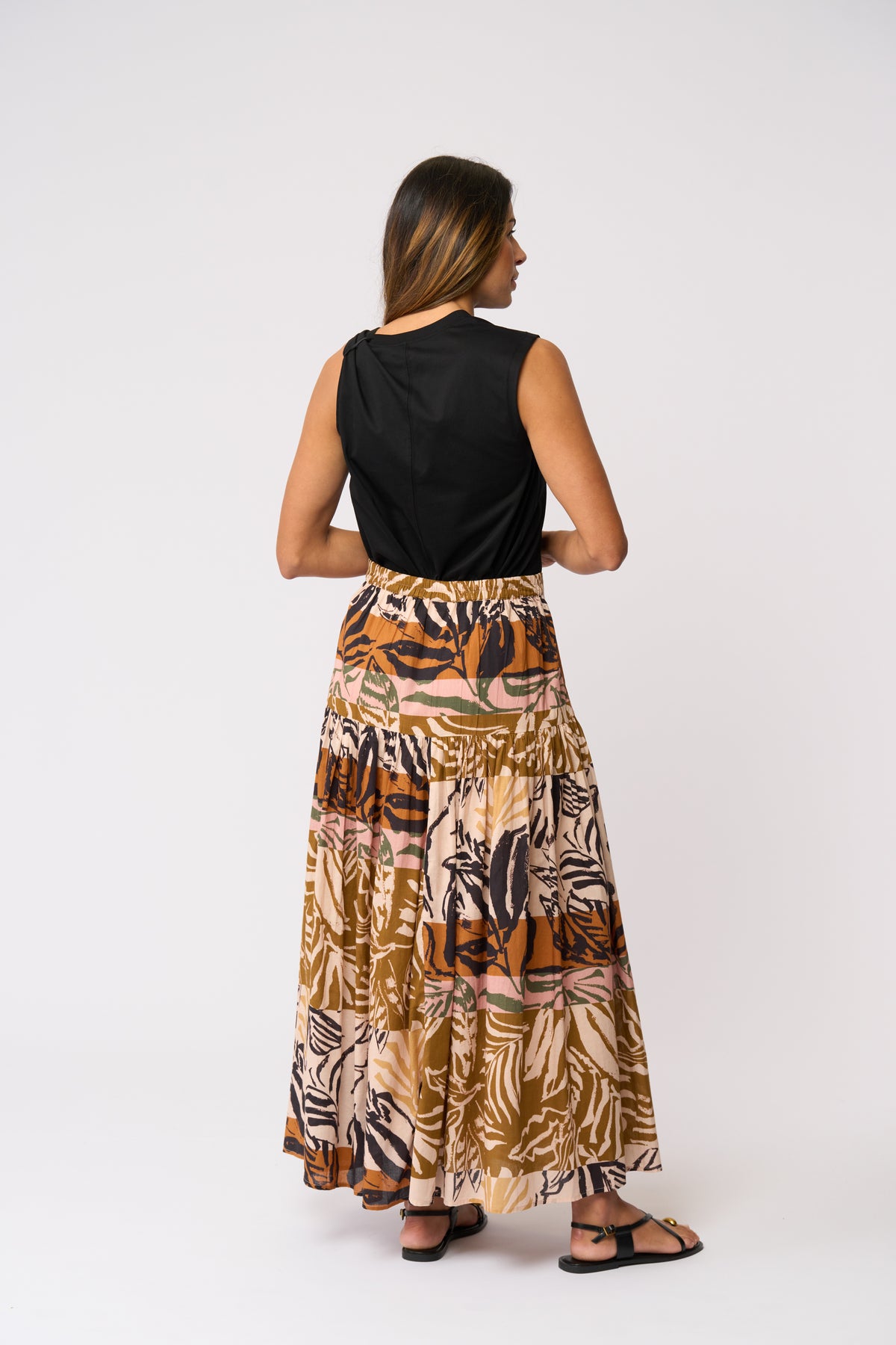 Foil Top Knotch Top in Black