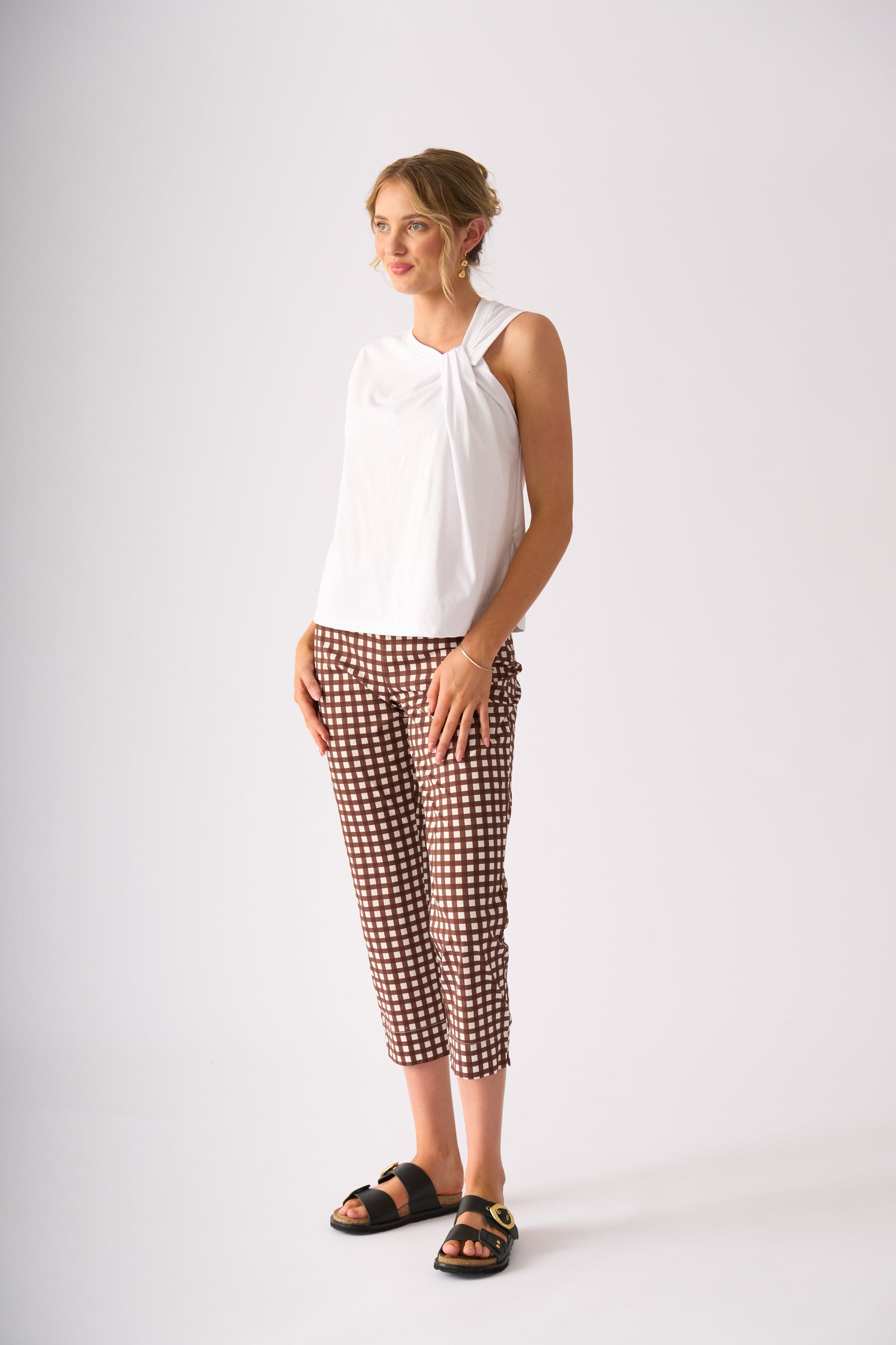 Foil Fuss Free Taper Trapeze Capri Pant in Check It Print