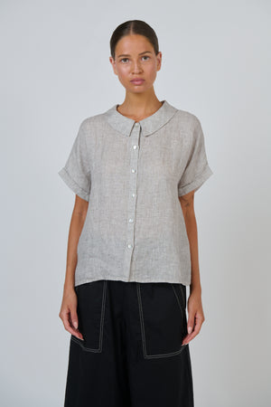 Naturals by O & J Point Collar Shirt in Chai