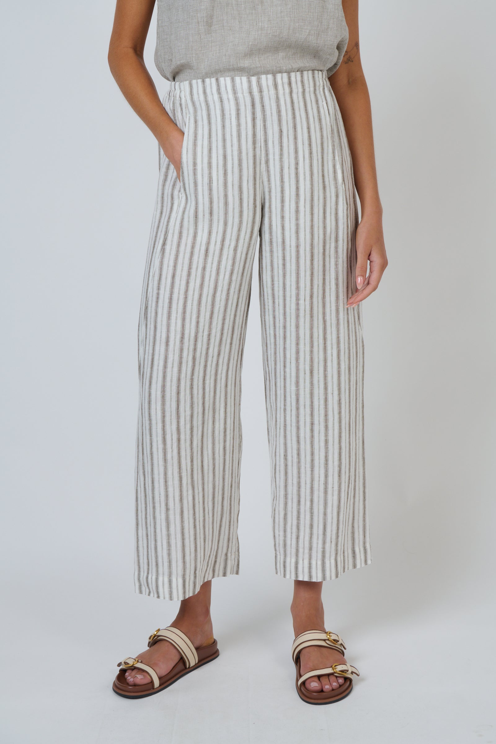 Naturals by O & J Linen Pant in Travertine