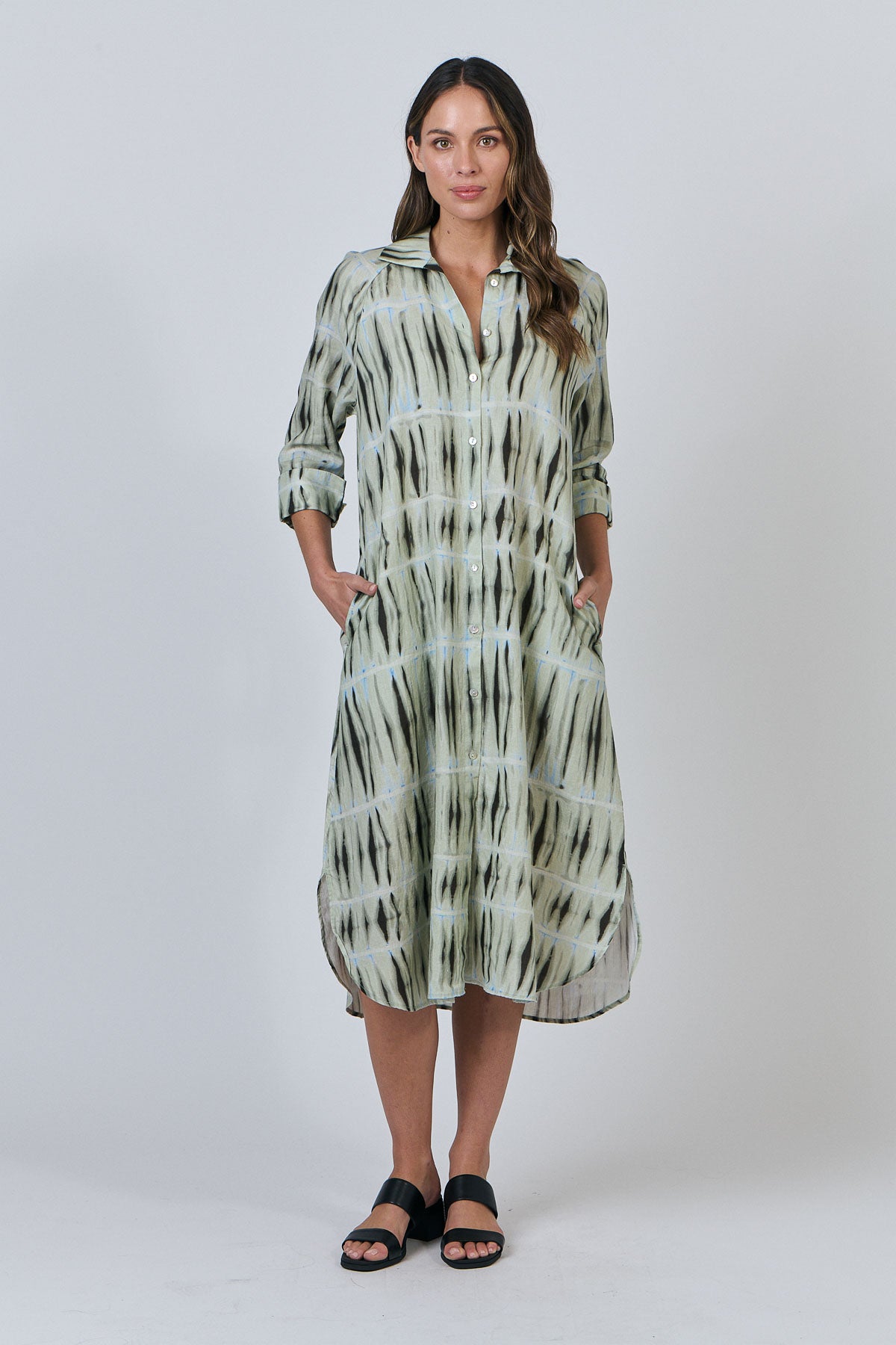 Naturals by O & J Linen Shirt Dress in Exposure