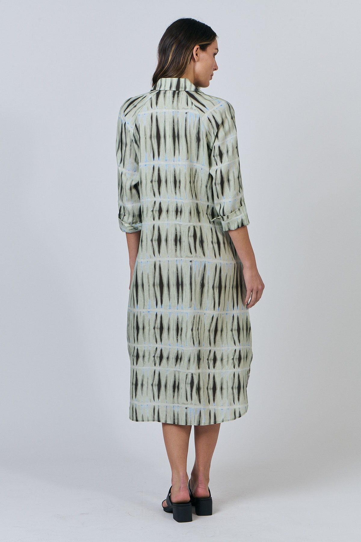 Naturals by O & J Linen Shirt Dress in Exposure