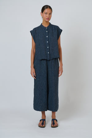 Naturals by O & J Linen Cap Sleeve Shirt in Streamlined
