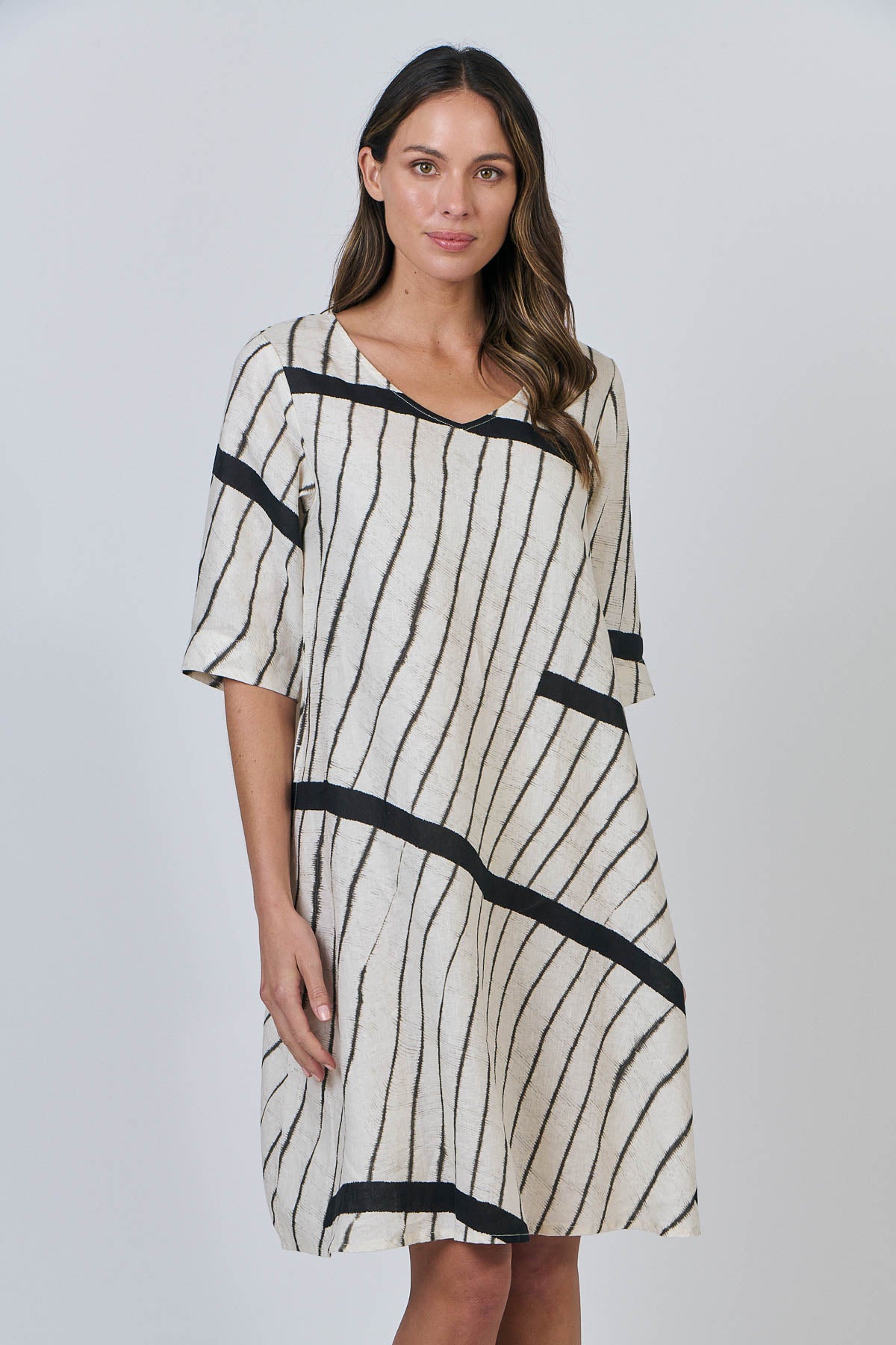 Naturals by O & J Linen Swing Dress in Isobars