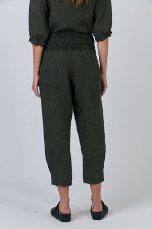 Naturals by O & J Linen 7/8 Pant in Licorice