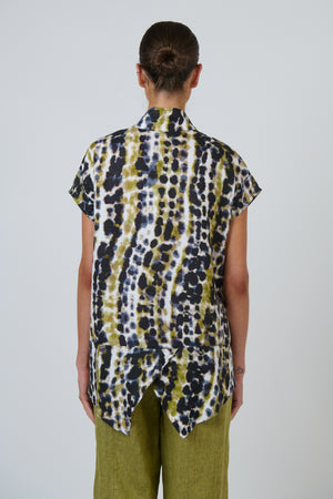 Naturals by O & J Mandarin Collar Shirt in Lichen