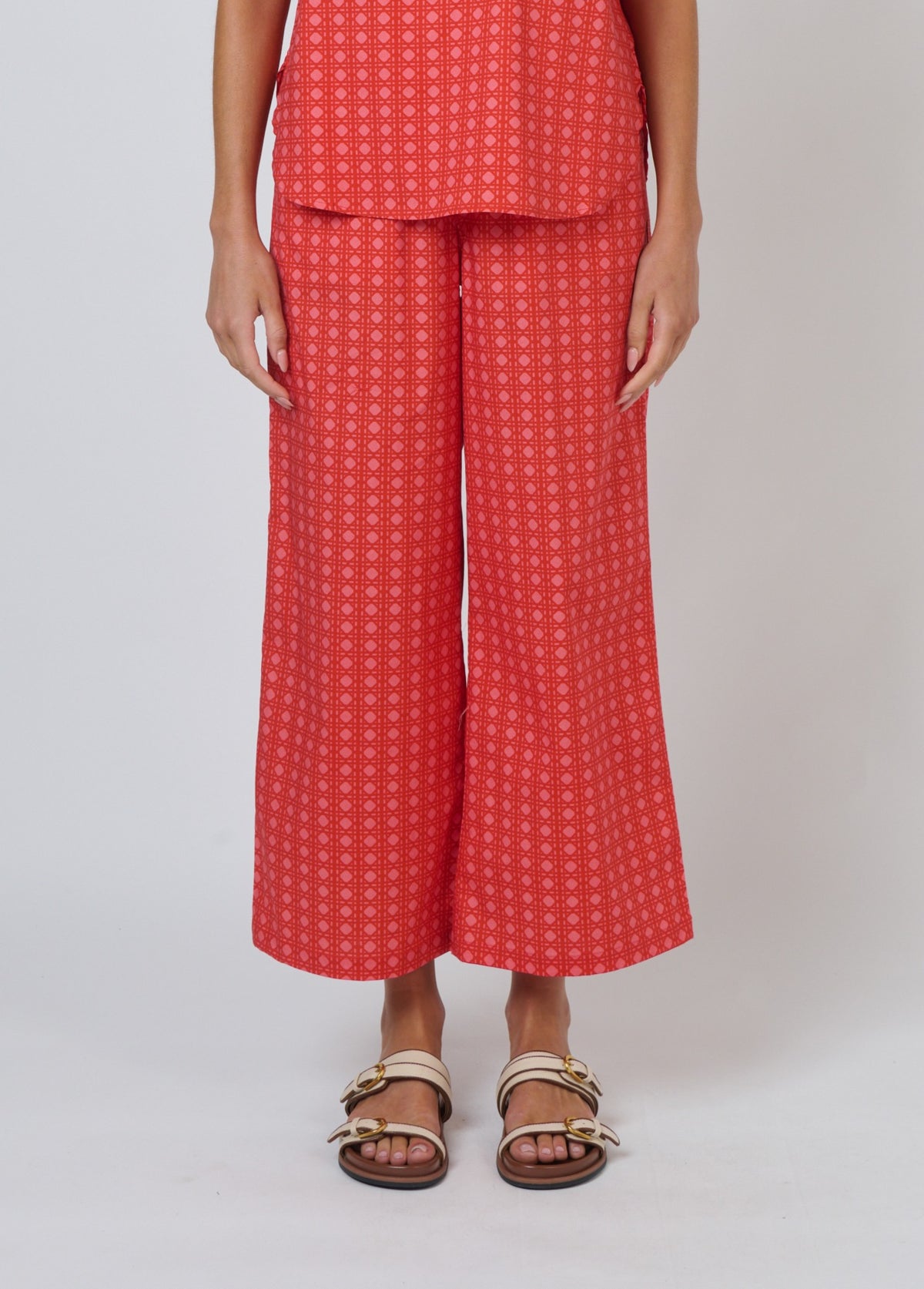 Naturals by O & J Pull On Pant in Cannage