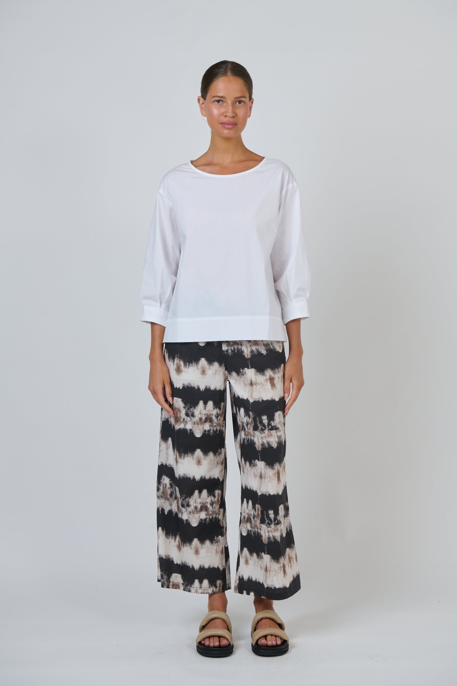 Naturals by O & J Pull On Pant in Eruption