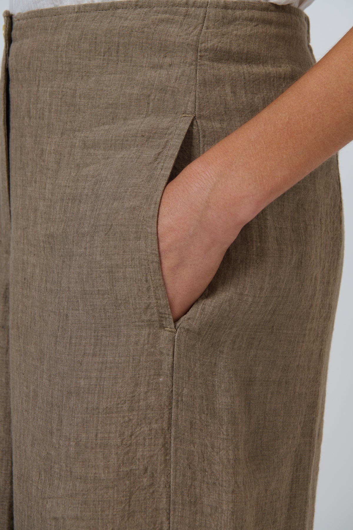 Naturals by O & J Wide Leg Linen Pant in Agate