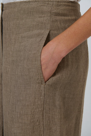 Naturals by O & J Wide Leg Linen Pant in Agate