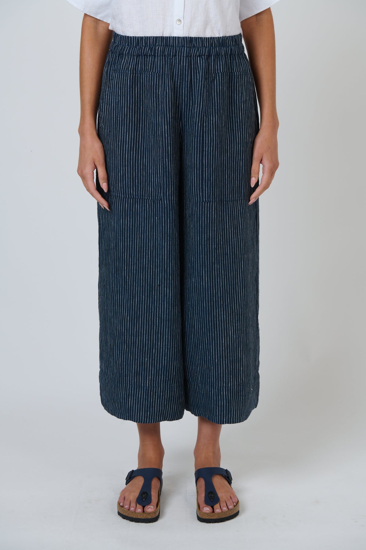 Naturals by O & J Linen Pant in Streamline