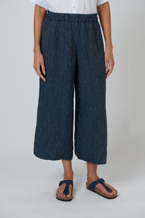 Naturals by O & J Linen Pant in Streamline