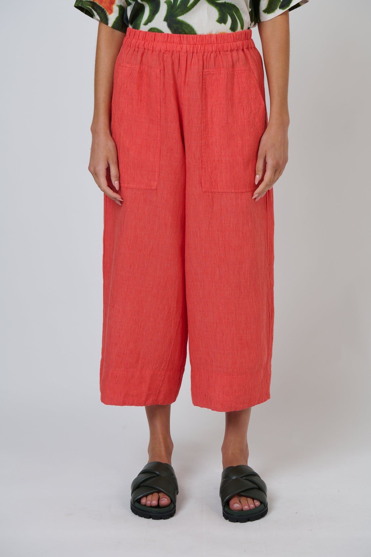 Naturals by O & J Linen Pant in Sunset Stripe