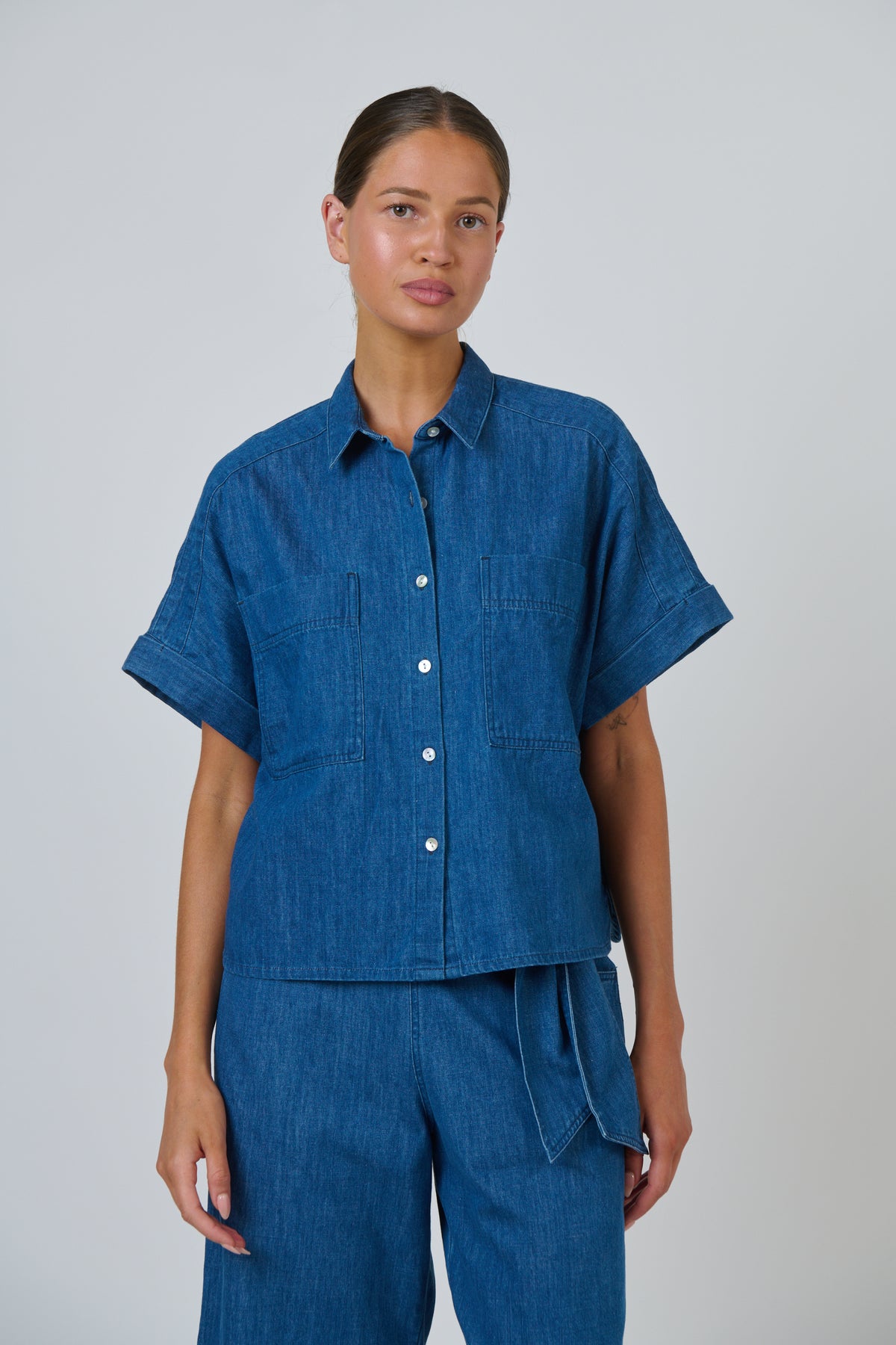 Naturals by O & J Chambray Shirt