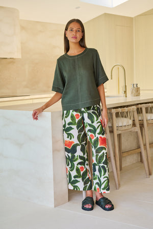 Naturals by O & J Linen Top in Topiary