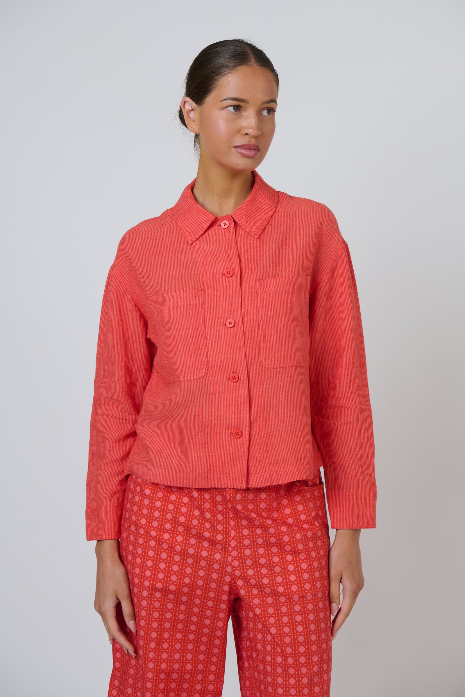 Naturals by O & J Cropped Linen Jacket in Sunset Stripe
