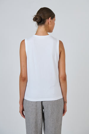Naturals by O & J White Cotton Sleeveless Top