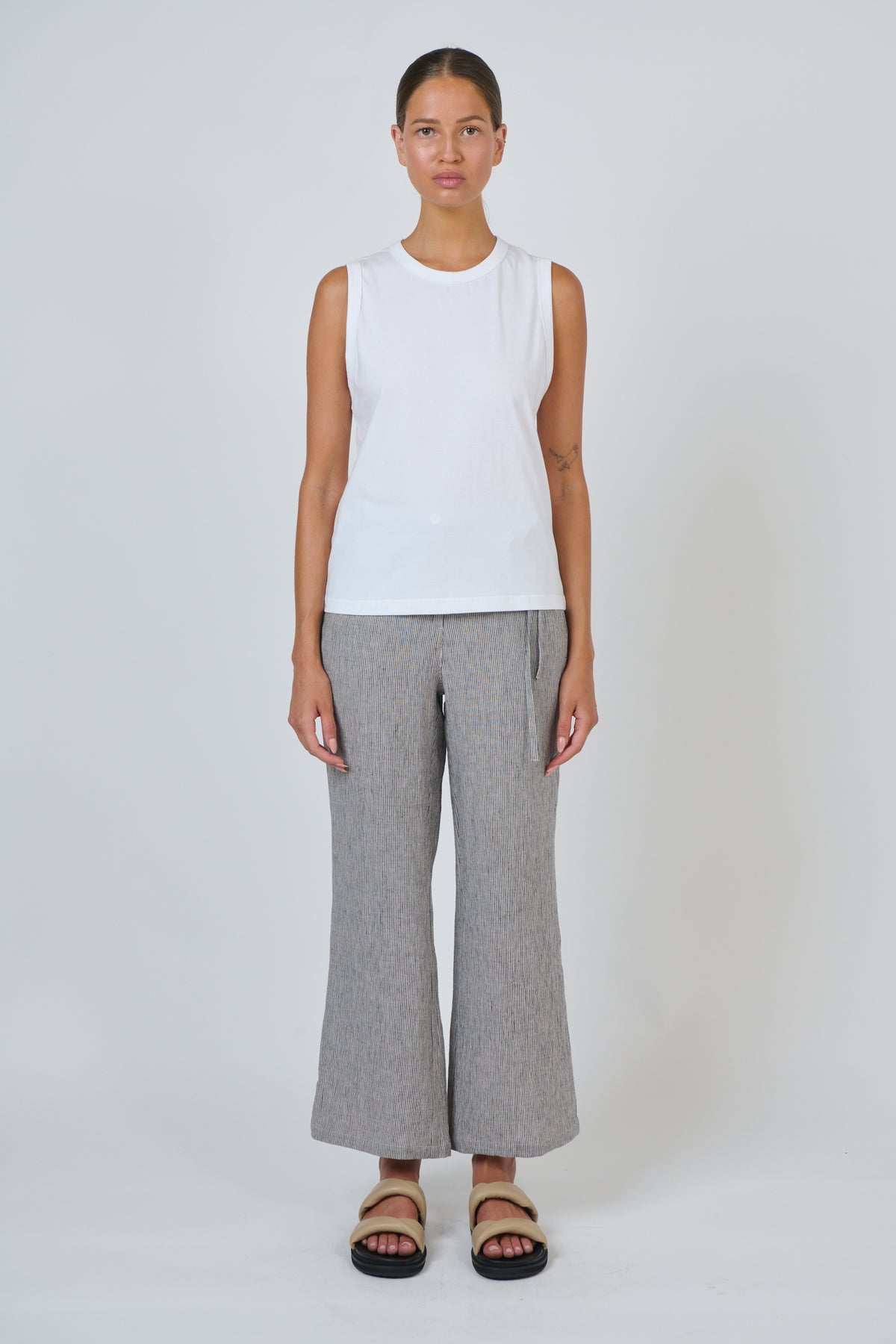 Naturals by O & J White Cotton Sleeveless Top