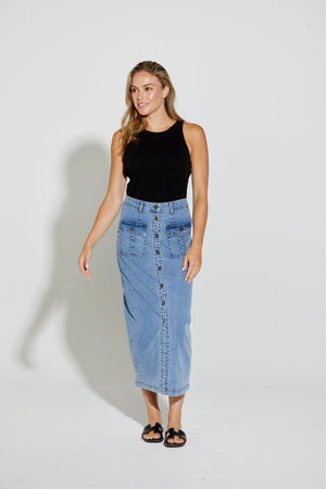 New London Ginsberg Skirt in Light Wash