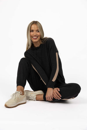 Humidity Contrast Merci Pant in Charcoal Latte