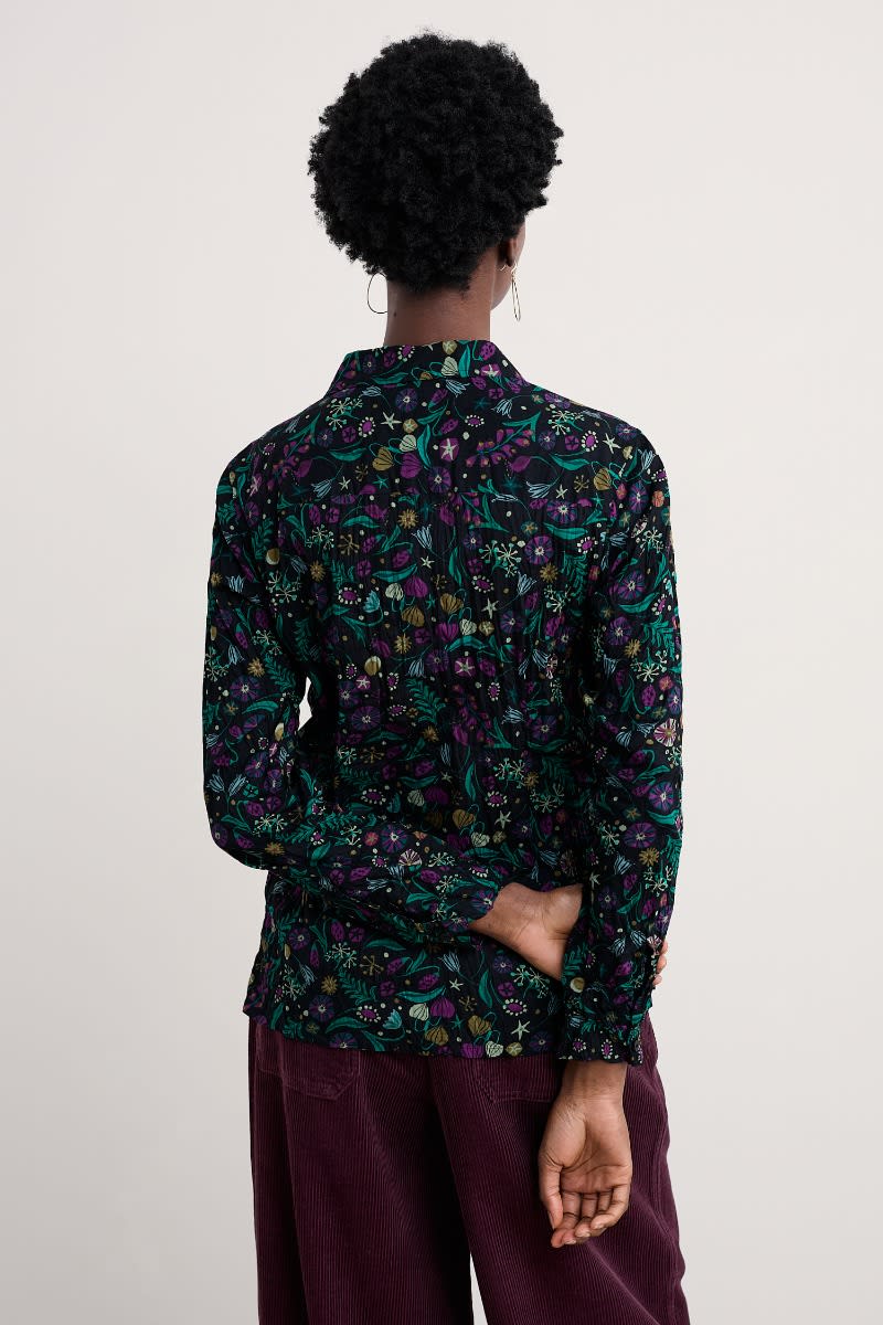Seasalt Cornwall Larissa Shirt in Illuminated Garden Onyx