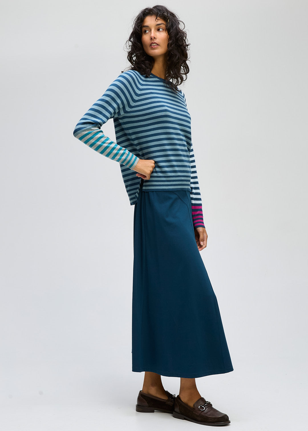 LD&CO Retro Bands Crew in Teal