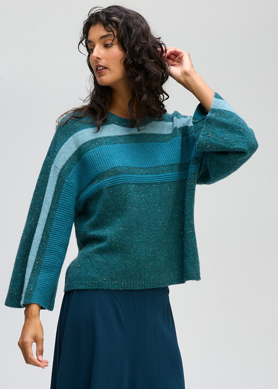 LD&CO Knitwear Texture Crew in Sea Stone