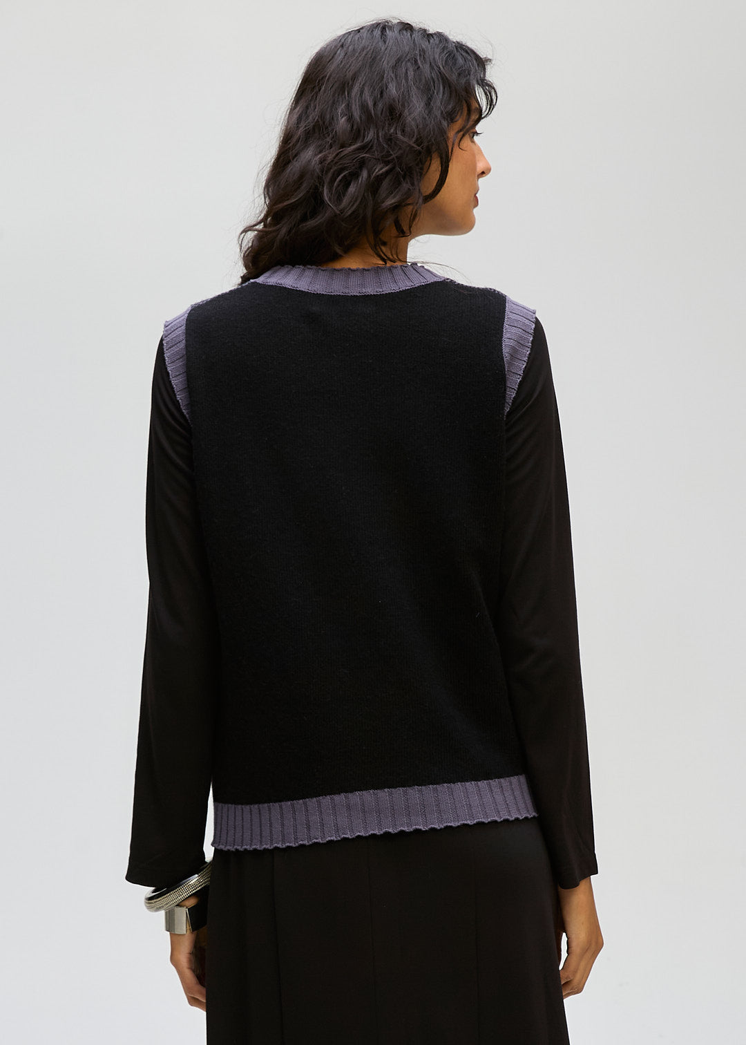 LD&CO Knitwear Pattern Vest in Black