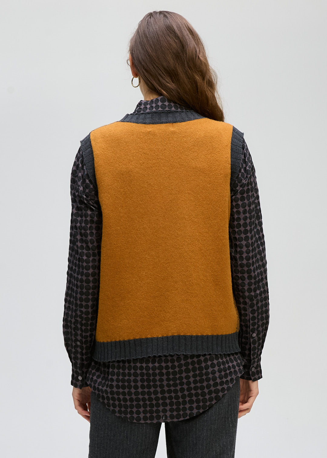 LD&CO Knitwear Pattern Vest in Toffee