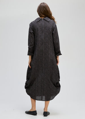 LD&CO Knitwear Poker Dot Dress in Black Spot