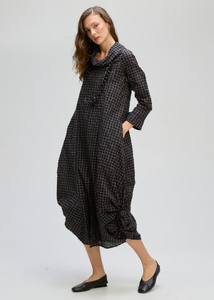 LD&CO Knitwear Poker Dot Dress in Black Spot