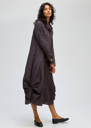 LD&CO Knitwear Poker Dot Dress in Cocoa Spot