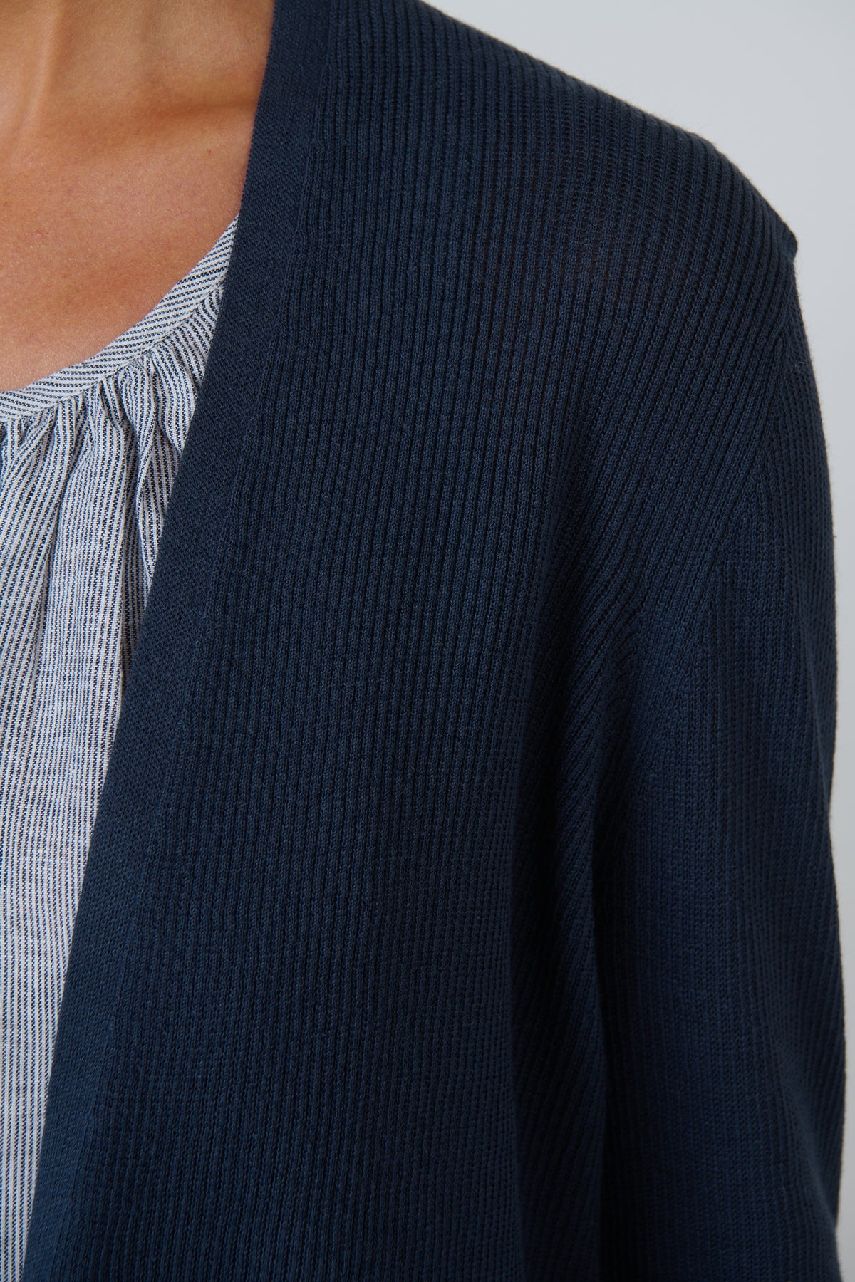 Naturals by O & J Ribbed Knit Cardigan in Gunsmoke