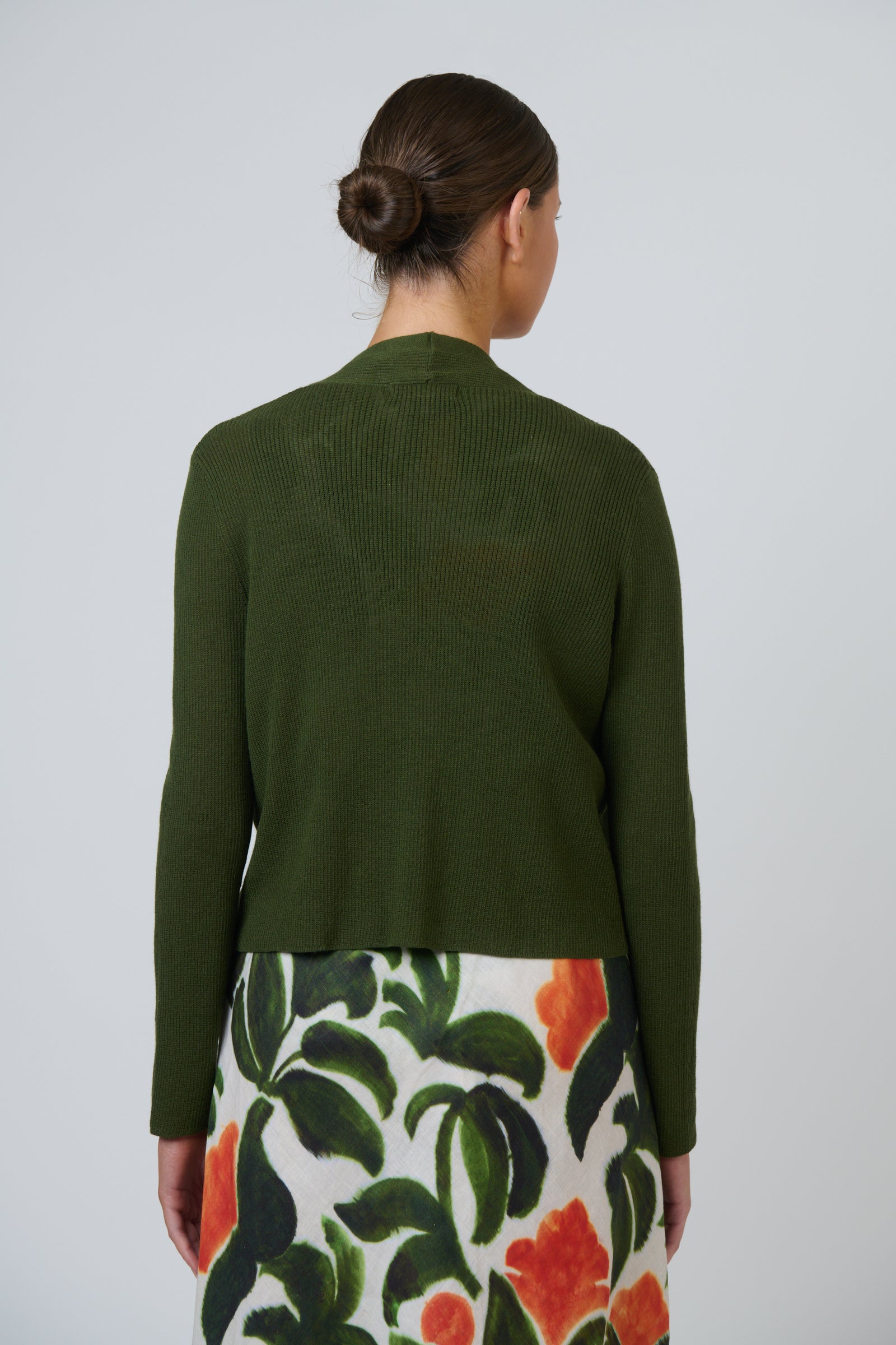 Naturals by O & J Ribbed Knit Cardigan in Topiary