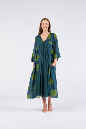 Au Hasard D'un Voyage 3/4 Sleeve Dress in Spliced Spots and Dots