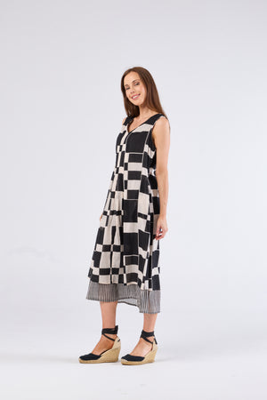 Au Hasard D'un Voyage Sleeveless Dress in Square and Stripes