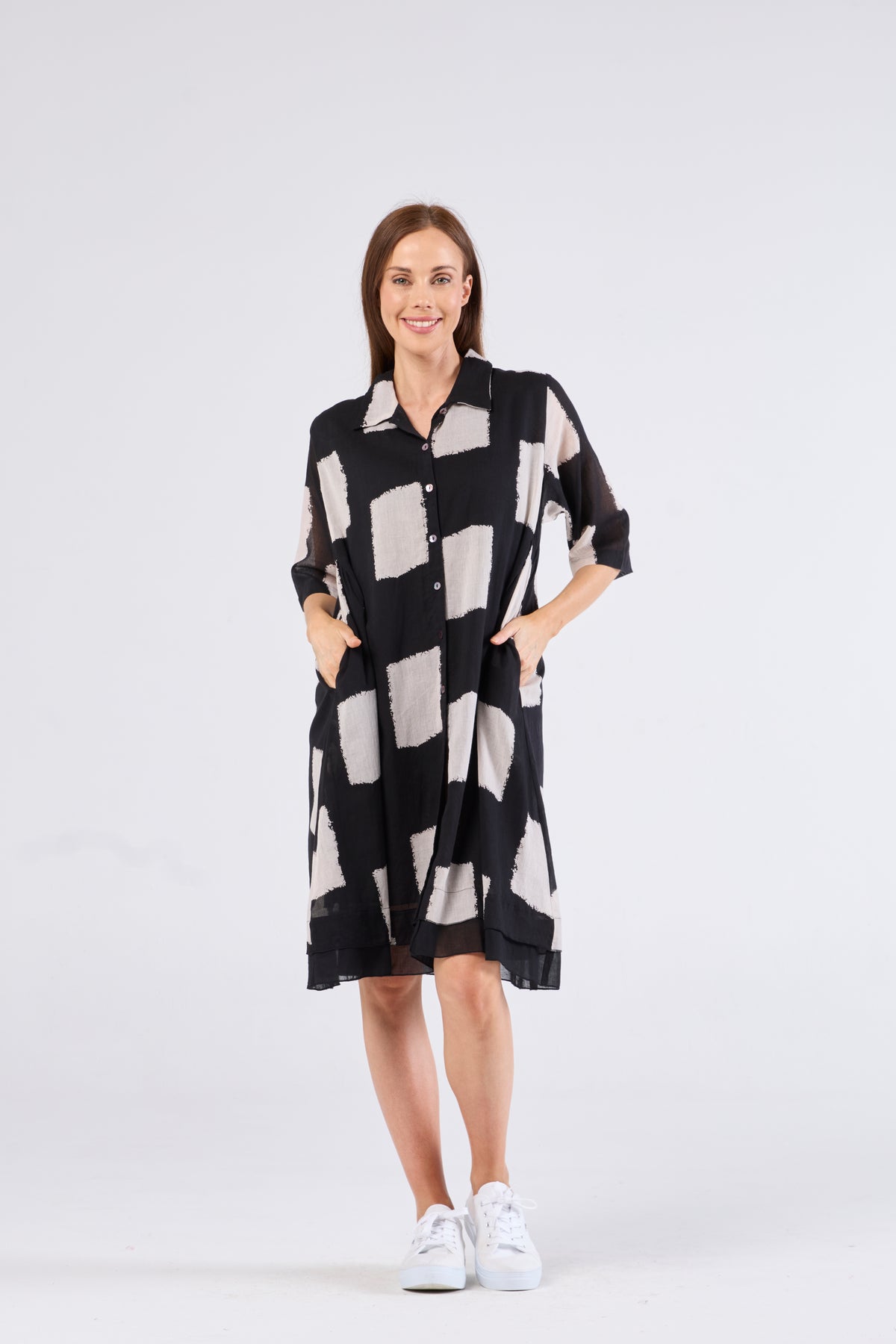 Au Hasard D'un Voyage Shirtmaker Dress in Stone Block Art