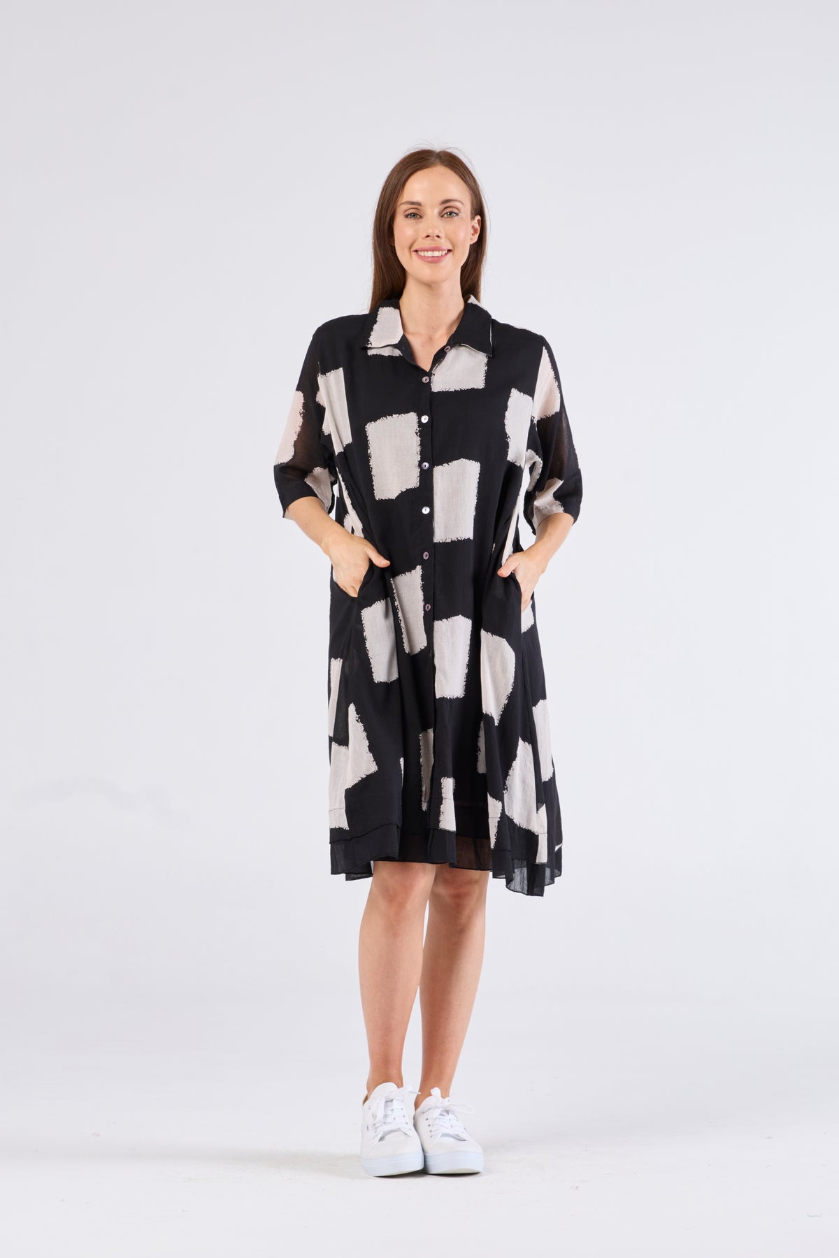 Au Hasard D'un Voyage Shirtmaker Dress in Stone Block Art